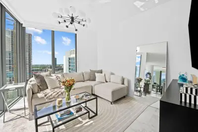 2900 NE 7th Ave #1909, Miami: photo 1 of 34