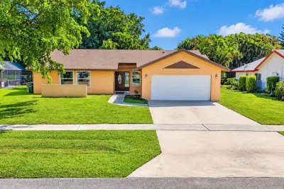 19564 Hampton Dr, Boca Raton: photo 1 of 56