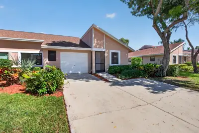 8279 Summerbreeze Ln, Boca Raton: photo 1 of 55
