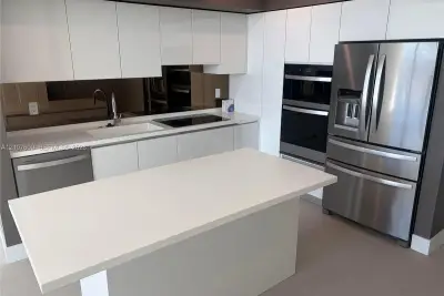 1170 E Hallandale Beach Blvd #2409, Hallandale Beach: photo 1 of 58