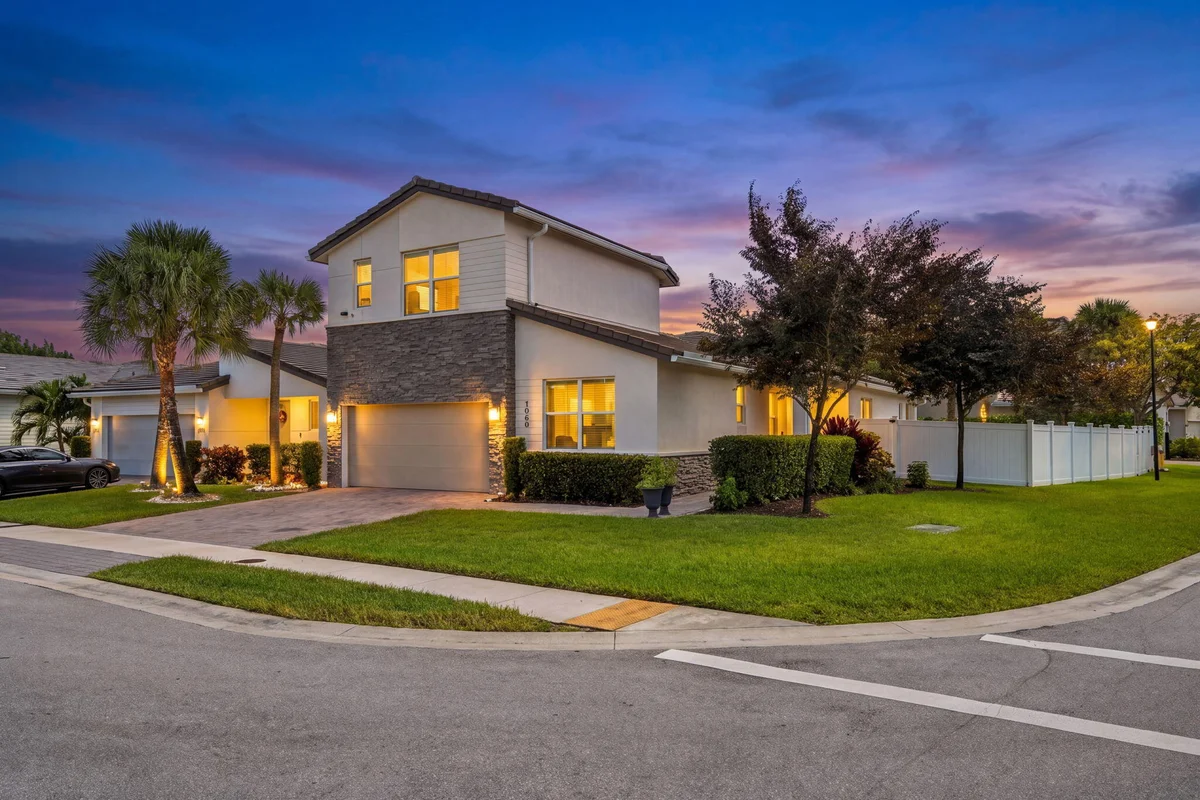 4080 Rosa Dr, Deerfield Beach: photo 1 of 50
