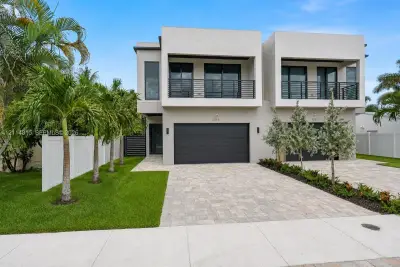 1234 NE 17th Ter, Fort Lauderdale: photo 1 of 20