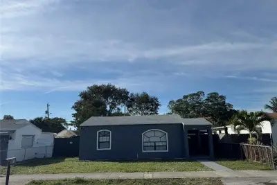 1413 SW 41st Ave, Fort Lauderdale: photo 1 of 20